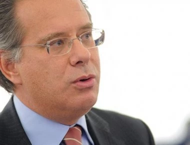 Γ. Κουμουτσάκος: «Κοκτέιλ αλυτρωτισμού η Βόρεια Μακεδονία και η μακεδονική γλώσσα»